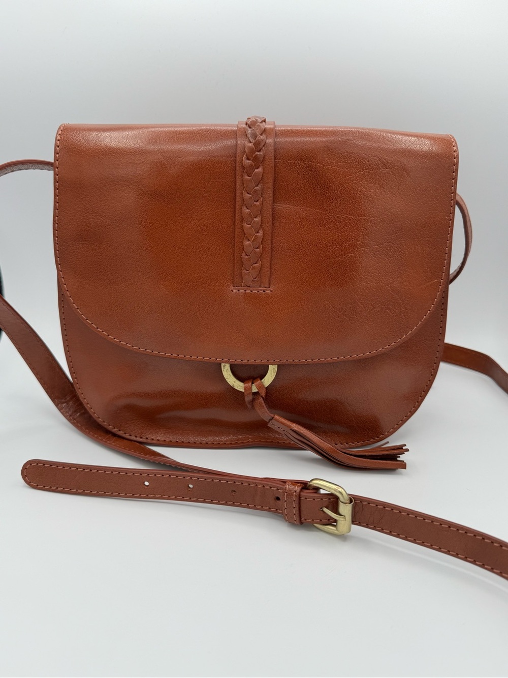 Hadaki Purse Ring Saddle Bag Cognac Brown crossbody Classic Leather Boho